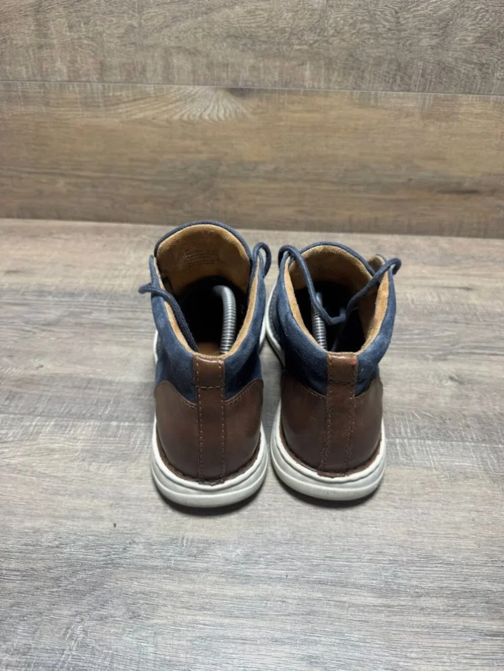 Born Theo Navy Leather Chukka Boots Men's Size 9